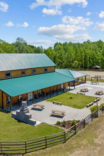 The English Country Barn